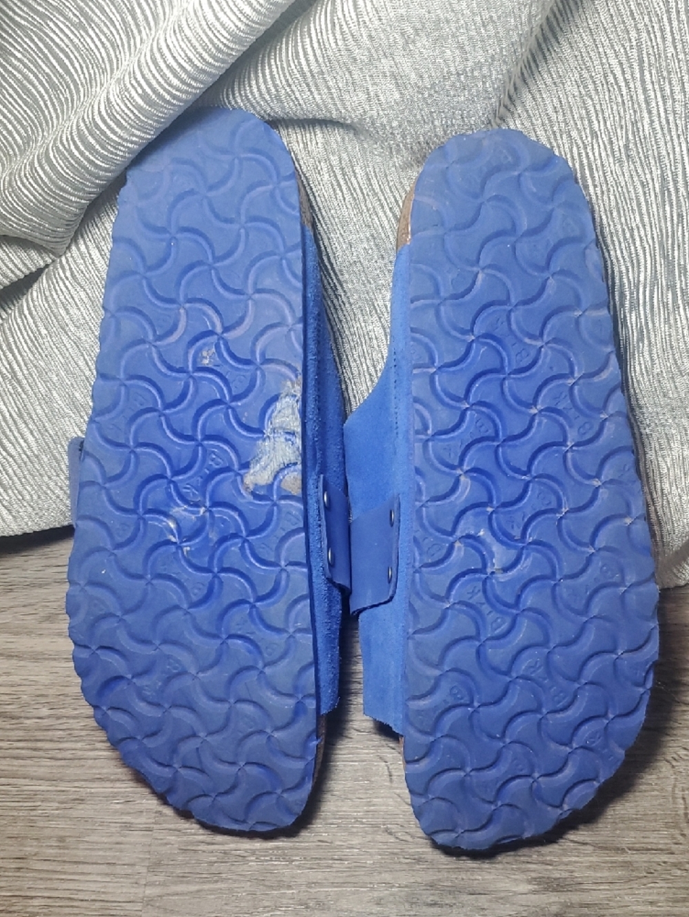 ♠️LOVED Birkenstock Slide Sandals - Picture 12 of 16